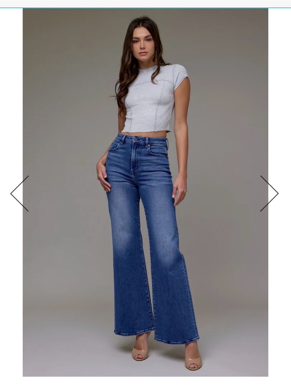 HAPPI Hidden High-Rise Flared Jeans in Medium Blue